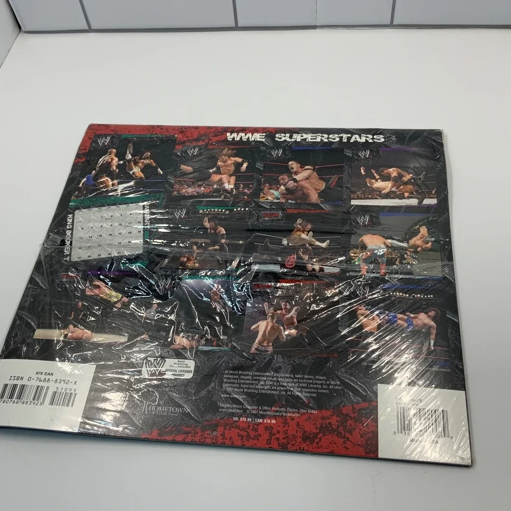 WWE Superstars 2008 Wall Calendar 16 Month John Cena Rey‎ Mysterio New Sealed